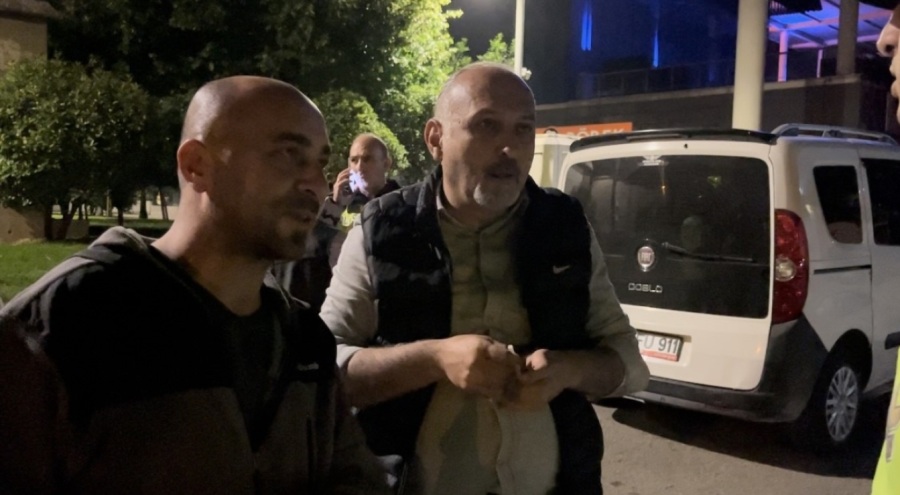 Bursa'da polisin alkollü şahıslarla sabır sınavı kamerada