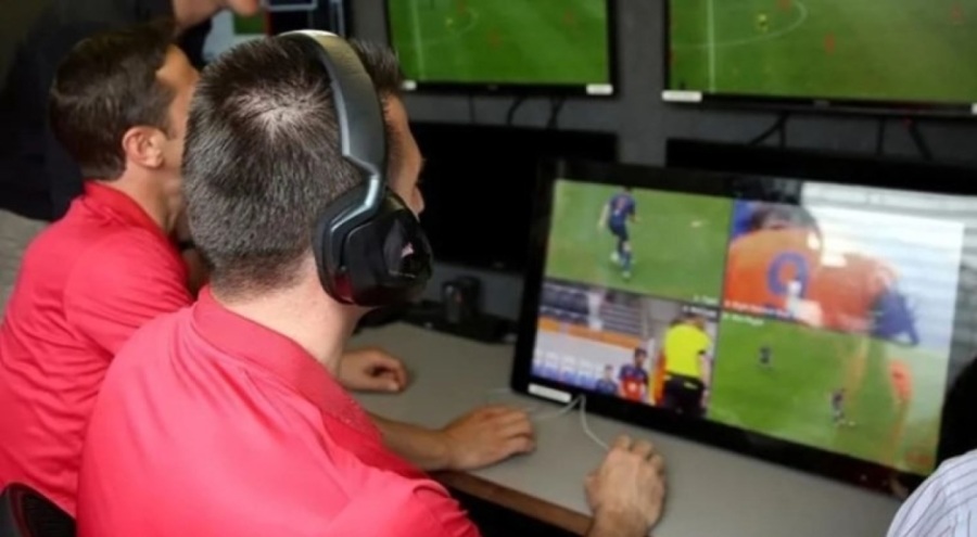 Süper Lig'de 4 maça yabancı VAR hakemi