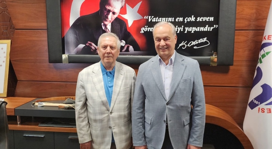 Fenerbahçe'de başkan adayı Aziz Yıldırım, Bursa'da ziyaretlerde bulundu