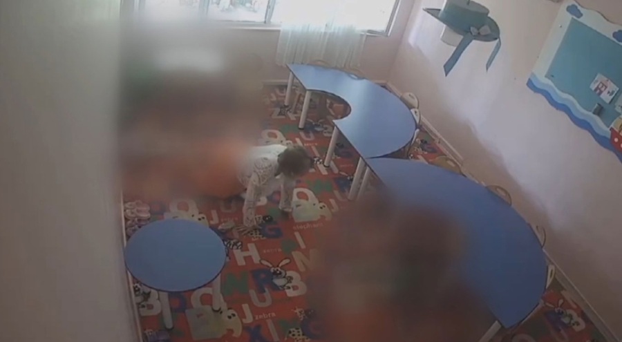 Kreşteki çocuklara şiddet uygulayan müdür tutuklandı