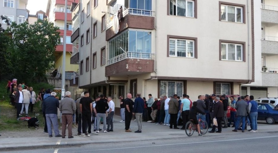 Korkunç olay! Bir kişi iple asılı halde ölü bulundu