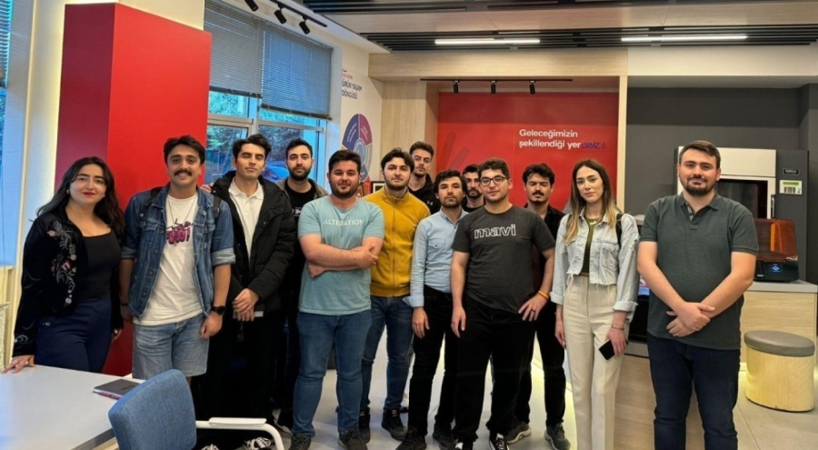 Bursa Uludağ Üniversitesi öğrencilerine Coşkunöz desteği