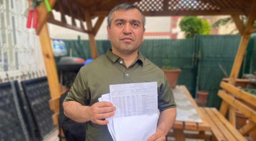 Telefonunu tamire gönderdi, hayatının şokunu yaşadı!