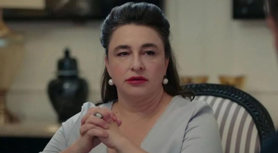 Esra Dermancıoğlu'ndan Cannes'a giden oyunculara tepki