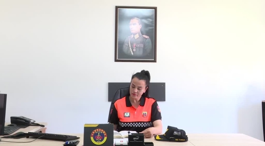 Jandarmanın tek kadın motosiklet sürücü eğitmeni Bursa'da!