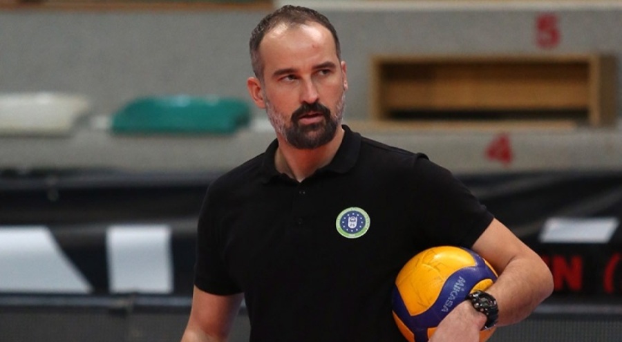 Bursa Büyükşehir Belediyespor, Cemal Bora Şensoy ile yeni sözleşme imzaladı