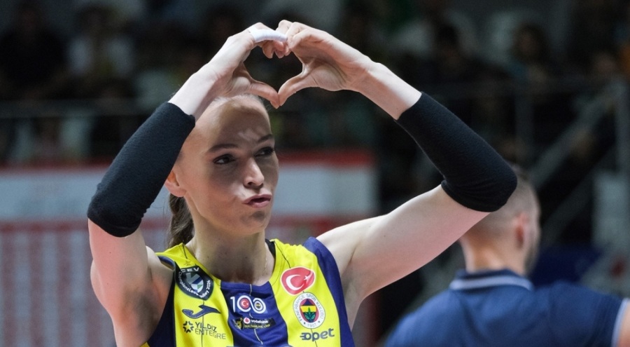 Fenerbahçe, Eda Erdem Dündar'la sözleşme yeniledi