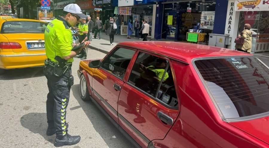 Modifiyeden ceza yiyen genç isyan etti