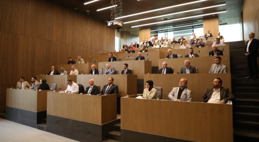İnegöl Belediyesi 2023 bütçesi oy çokluğuyla kabul edildi