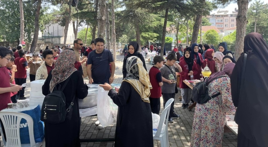 Bursa Orhangazi'den Filistin'e yardım