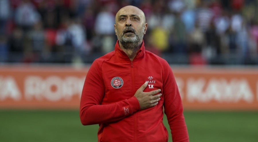 Fatih Karagümrük'te teknik direktör Tolunay Kafkas: "Bu ligin gerçekliği yok"