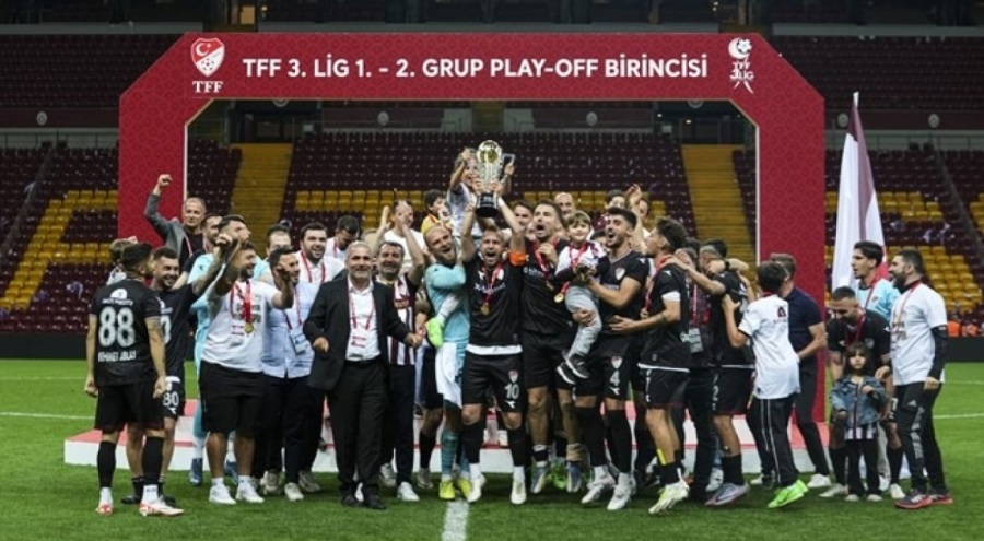 Elazığspor, TFF 2. Lig'e yükseldi