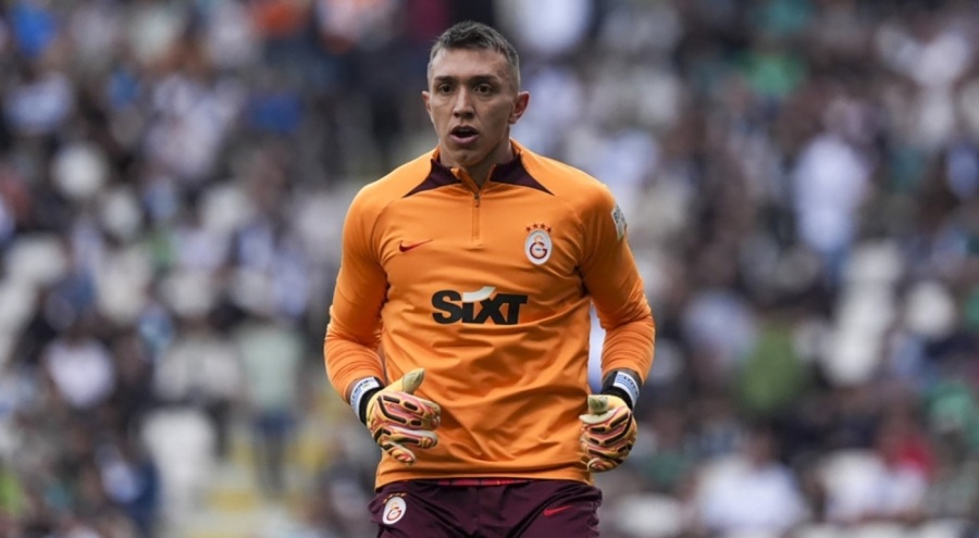 Fernando Muslera, 7. Süper Lig şampiyonluğunu kazandı