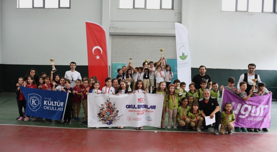 Osmangazi'de satrancın şampiyonları belli oldu