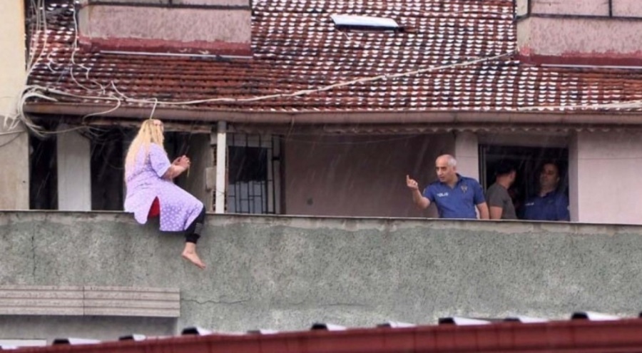 İntihara teşebbüs eden kadını ekipler ikna etti