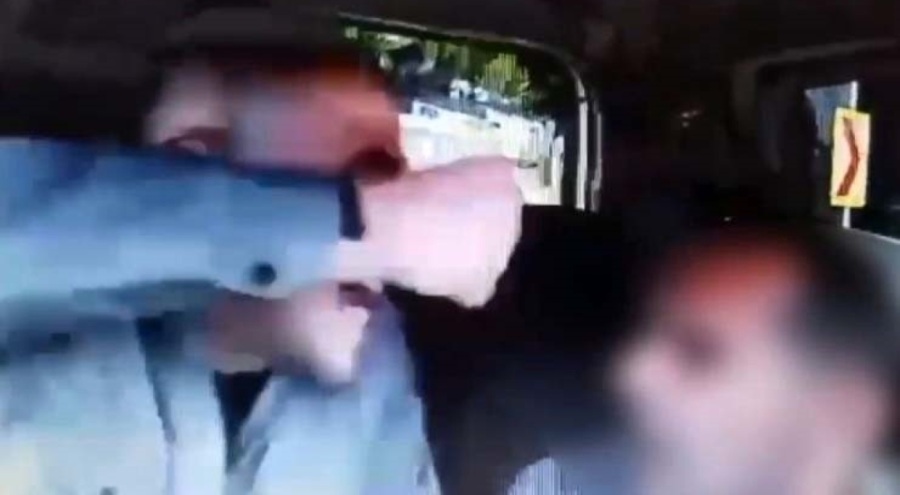 Bursa'da taksiciye darp! O anlar kamerada