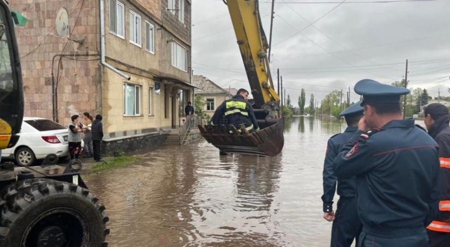Ermenistan'ın Lori ve Tavuş bölgelerinde sel felaketi