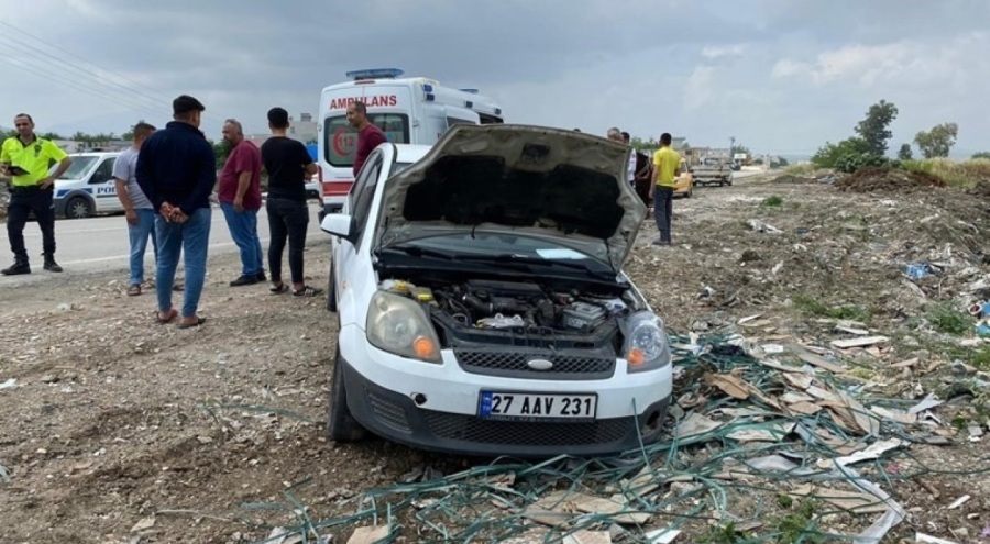 Kontrolden çıkan otomobil takla attı: 3 yaralı