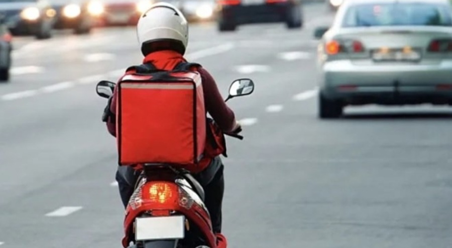 Türkiye'de "hızlı ticaret" bir yılda katlandı, motokuryeler akşam mesaisine kaldı