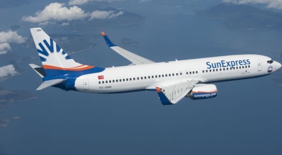 SunExpress uçağı Varşova'ya acil iniş yaptı