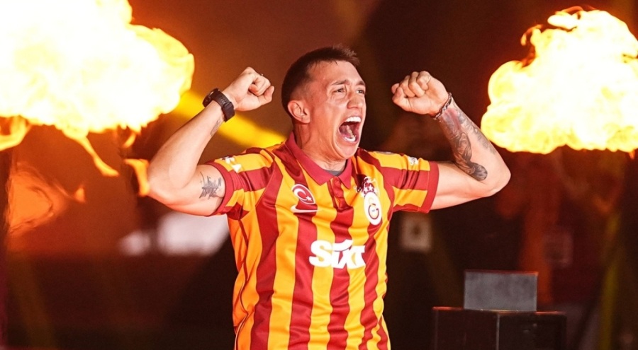 Fernando Muslera şampiyonlukla o ünvanı ele geçirdi