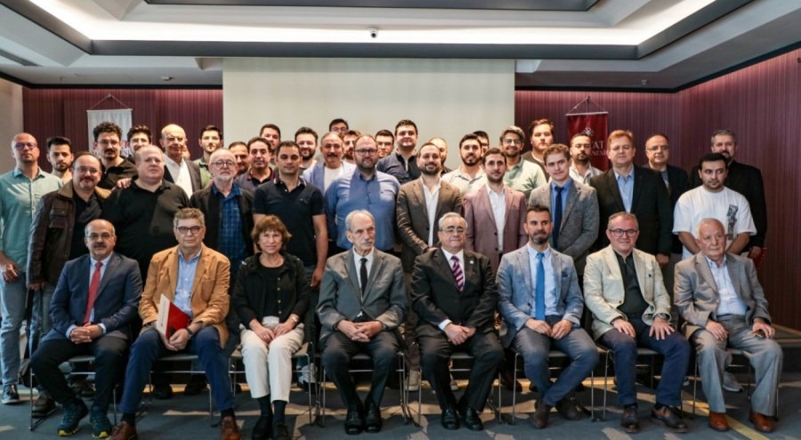 El bileği ameliyatları kapalı yöntemle yapılıyor