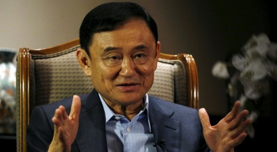 Eski Tayland Başbakanı 'monarşiye hakaret ettiği' iddiasıyla yargılanacak