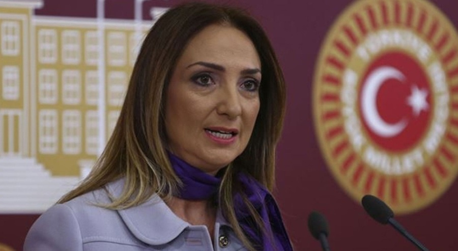 CHP'li Aylin Nazlıaka, kadın kolları genel başkanlığına yeniden aday olduğunu açıkladı