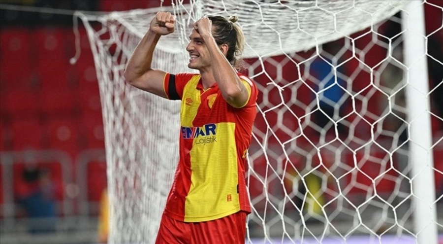 Göztepe, kaptanıyla yollarını ayırdı