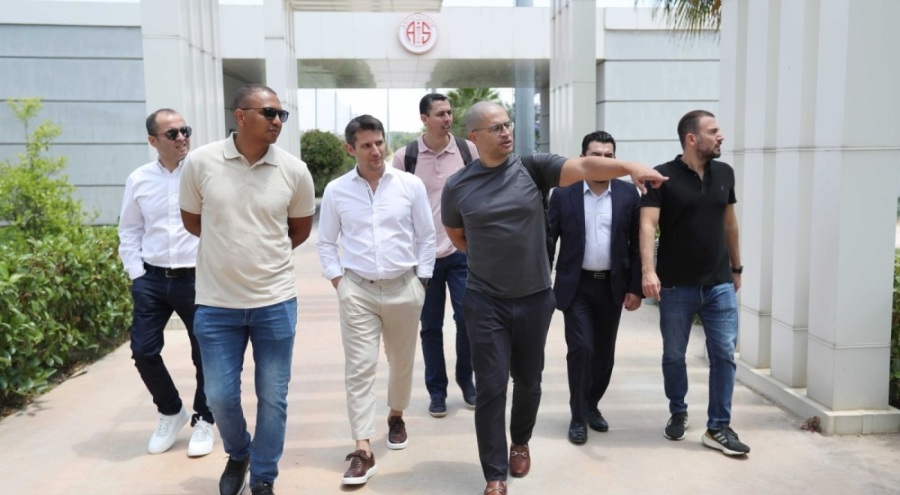 Alex de Souza Antalyaspor'un tesislerini inceledi
