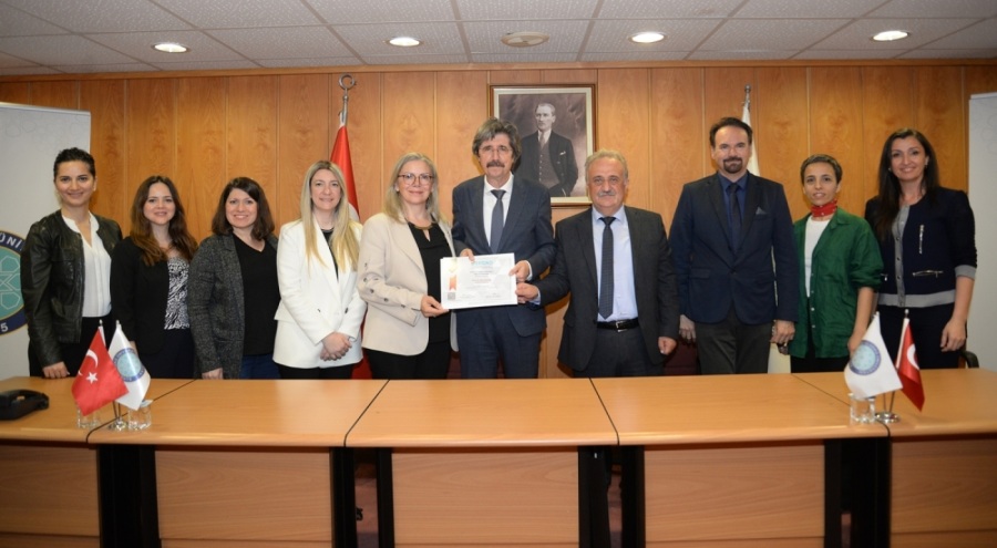 BUÜ Eğitim Fakültesi'nin 4 bölümü daha akredite edildi