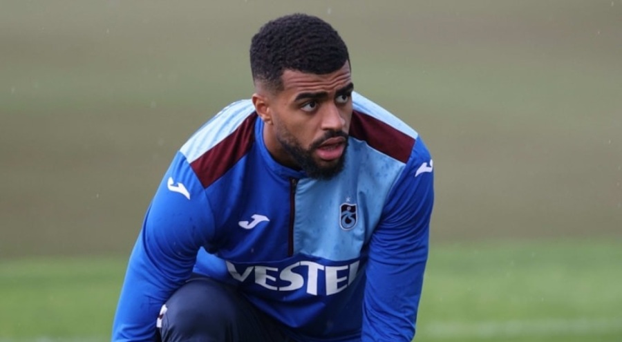 Trabzonspor'un oyuncusu Rayyan Baniya: "İbadet bana çok iyi geliyor"