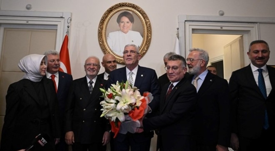 AK Parti'den İYİ Parti'ye ziyaret