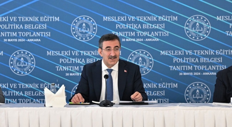 Cumhurbaşkanı Yardımcısı Yılmaz: Yaşlanmadan zenginleşmemiz lazım