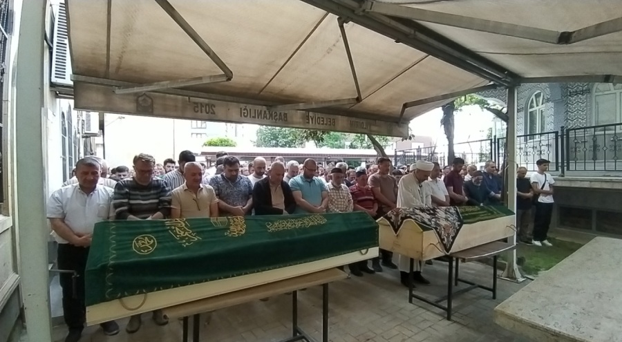 Bursa'da anne engelli oğlunu öldürüp intihar etmişti... Son yolculuklarına uğurlandılar