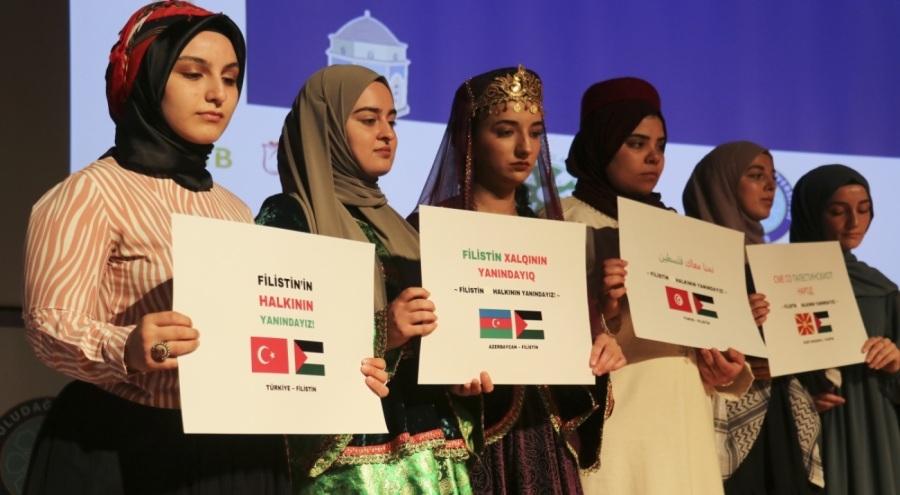 Bursa'da uluslararası öğrencilerden filistin'e destek mesajı