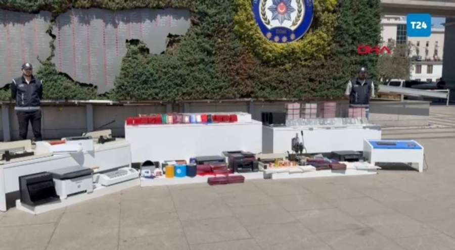 İstanbul'da sahte pasaport operasyonu: 5 şüpheli yakalandı!