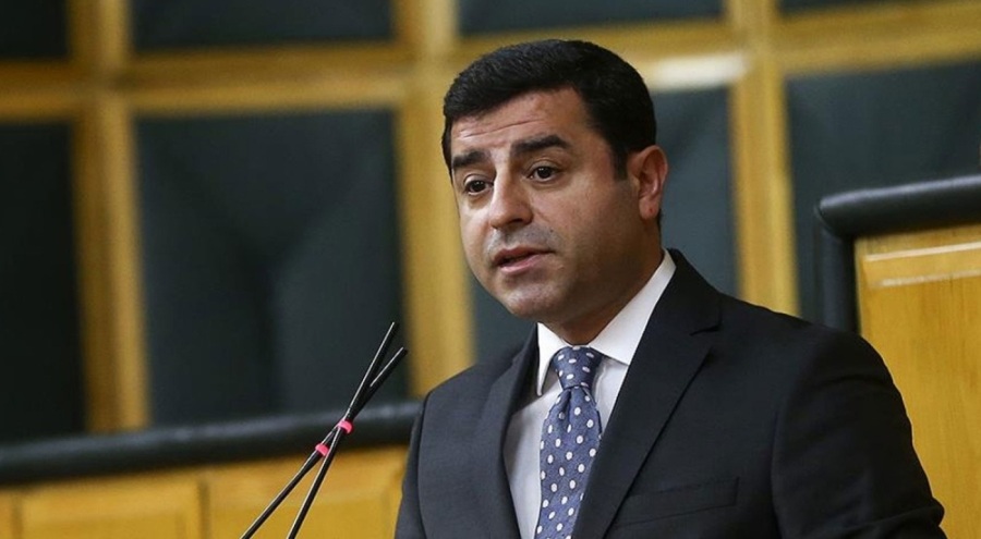 Demirtaş'ın 'Cumhurbaşkanına hakaret' duruşması ertelendi