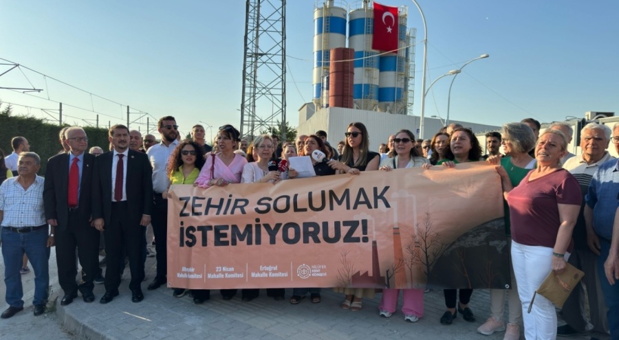 Bursa'da 6 aydır süren kanunsuzluk! Nilüfer'in göbeğinde, evlere 100 metre mesafede!
