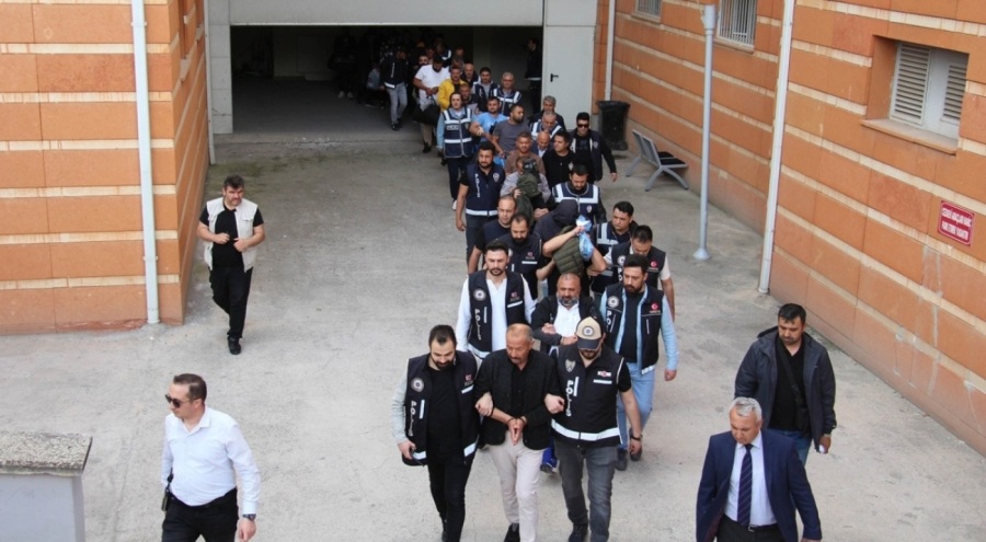 'Mahzen-49' operasyonunda 32 tutuklama!