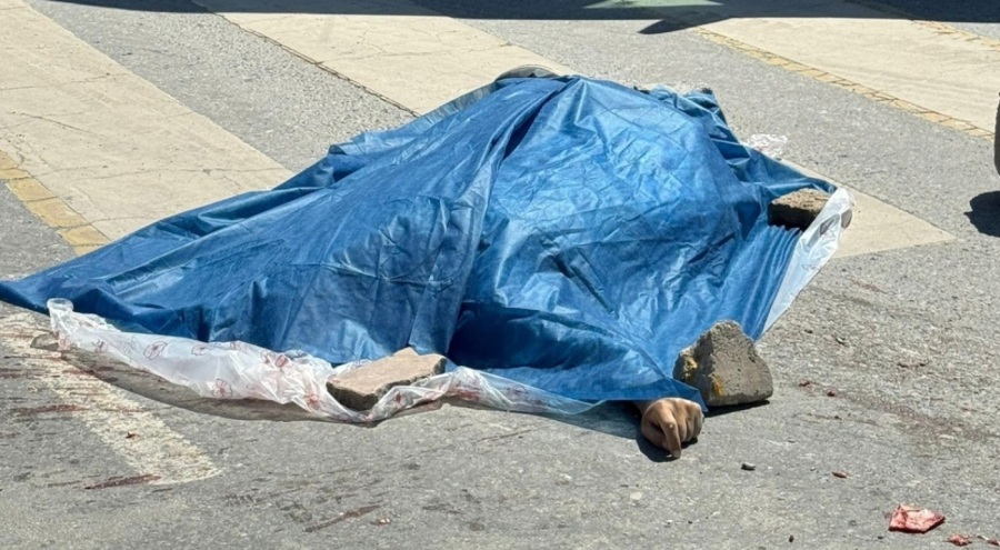 Van'da beton mikseri elektrikli bisiklete çarptı, sürücü hayatını kaybett