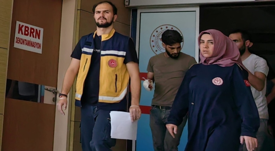 Bursa'da spiral makinesiyle elini kesen genç yaralandı