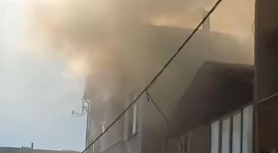 Mangal faciası! Kıvılcımlar yangına neden oldu.