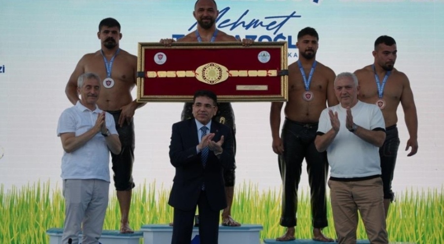 Gaziantep'te altın kemerin sahivi Ali Gürbüz oldu