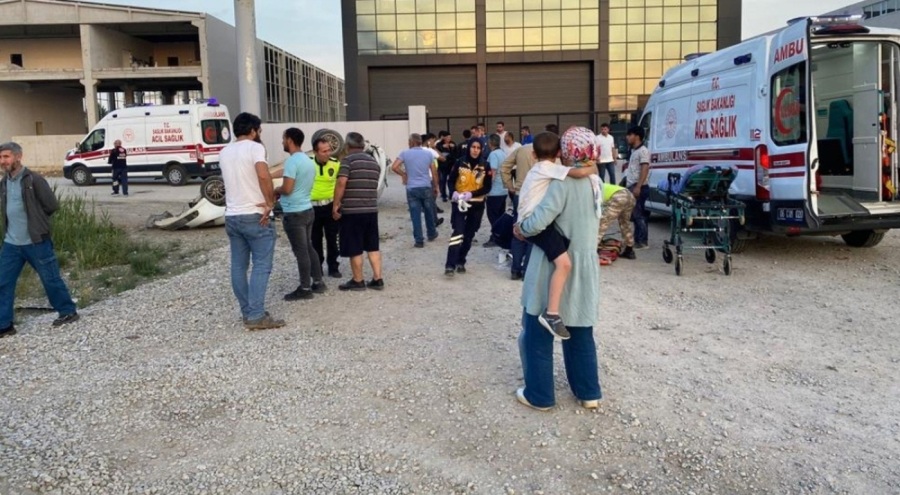 Feci kaza! 2'si ağır 3 yaralı