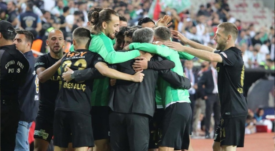 Iğdır FK, Trendyol 1. Lig'e yükseldi