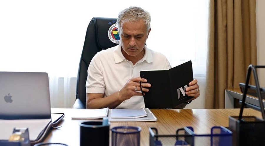 Mourinho, Can Bartu Tesisleri'ni ziyaret etti