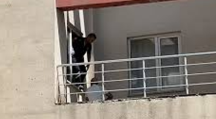 Bolu'da karısını başkasıyla bastı! Adam balkondan atladı