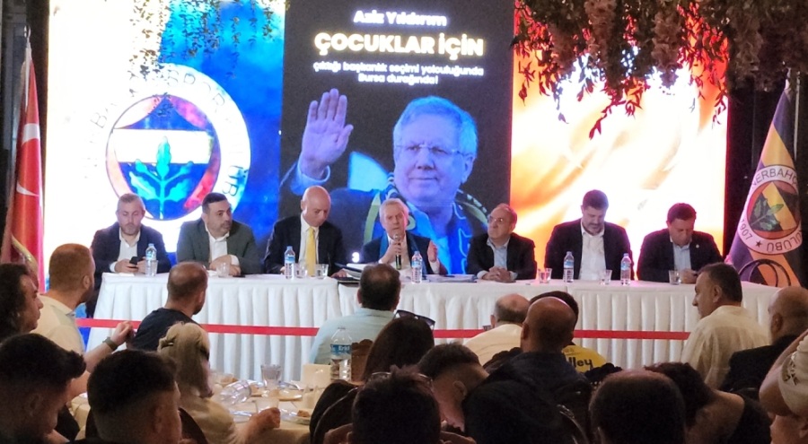 Fenerbahçe Başkan Adayı Aziz Yıldırım,  Bursa'daki genel kurul üyeleriyle buluştu
