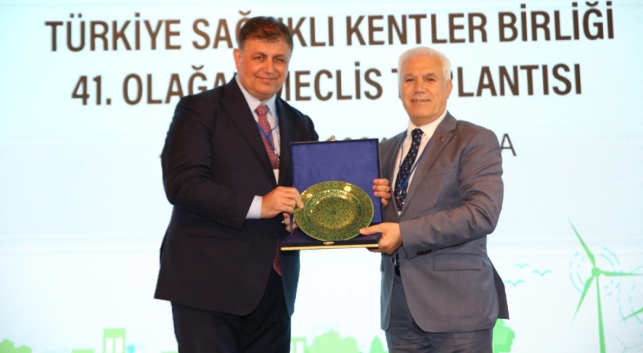Sağlıklı Kentler Birliği'nin yeni başkanı Bursa'da seçildi